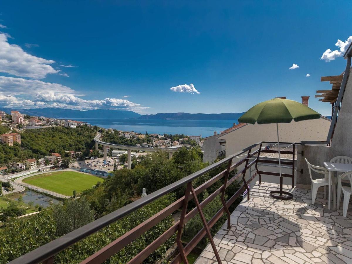Apartments Biserka Crikvenica Eksteriør bilde